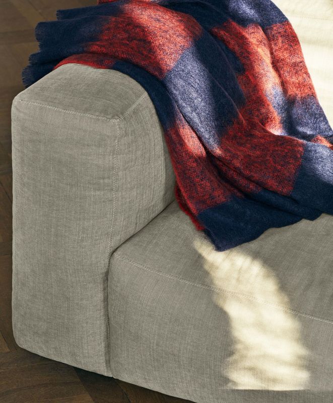 HAY Mags 9 Cushion, Linara 216