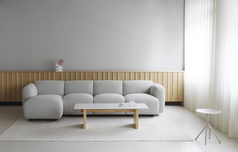 Normann Copenhagen Solid table white 130 Hvit stuebord salongbord