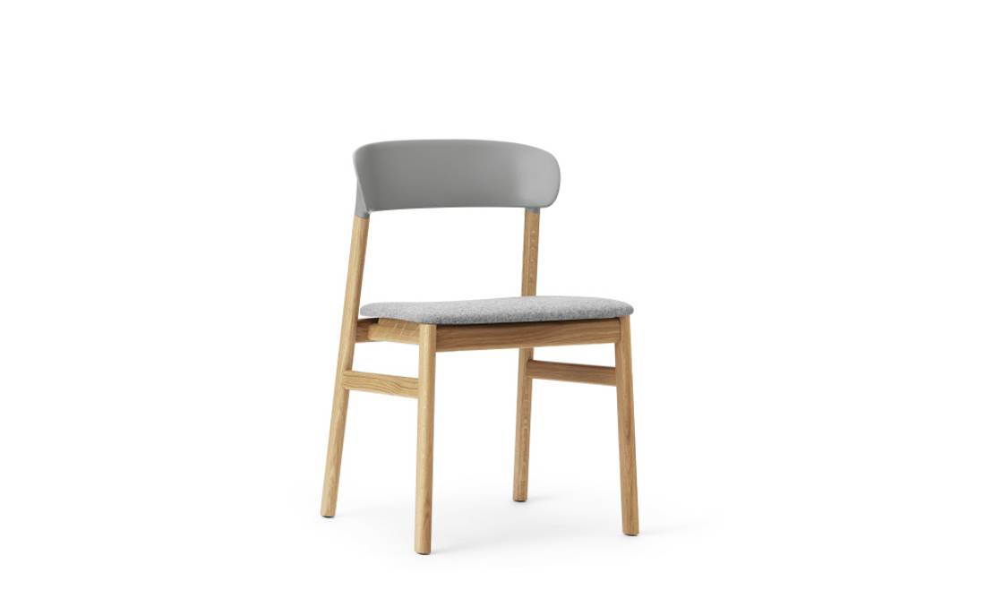 Normann Copenhagen Herit Chair, Polstret Synergy Grey Oak Stol