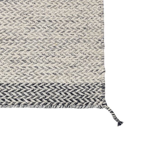 Muuto Ply Rug 270 x 360 Off White Teppe