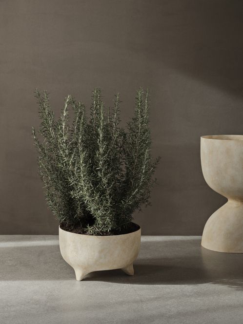 Hovedbilde Ferm Living Evoke Pot H 27 ...