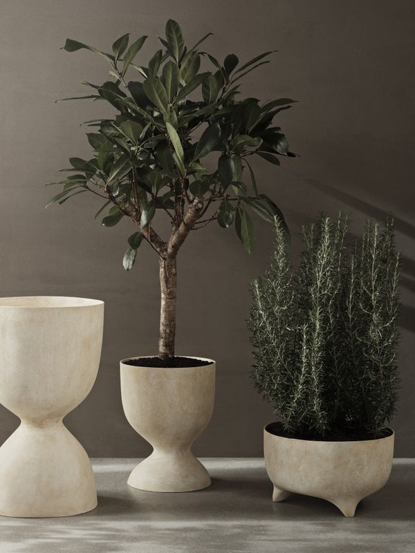 Ferm Living Evoke Pot H 70 Warm Sand Blomsterpotte Plantekasse