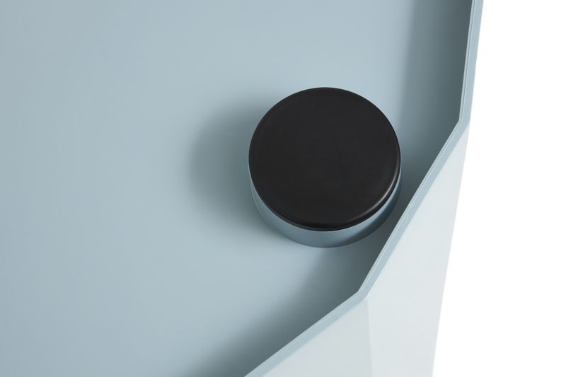 Hay Facet Cabinet High H 66 cm Misty Blue Nattbord, ben hjul