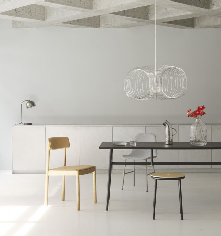 Normann Copenhagen Coil Pendant Lamp Ø 50 Taklampe