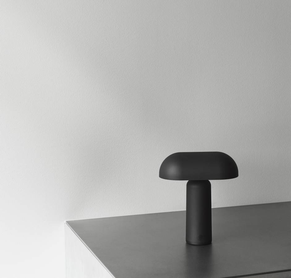 Normann Copenhagen Porta bordlampe, Black