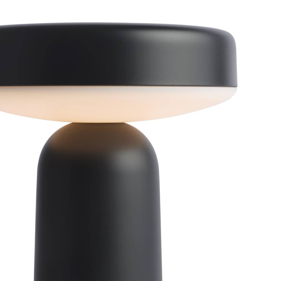  Muuto Ease Portable Lamp Black, Svart lampe utendørs